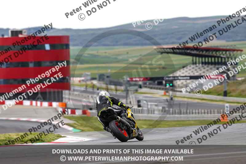 cadwell no limits trackday;cadwell park;cadwell park photographs;cadwell trackday photographs;enduro digital images;event digital images;eventdigitalimages;navarra;no limits trackdays;peter wileman photography;racing digital images;trackday digital images;trackday photos